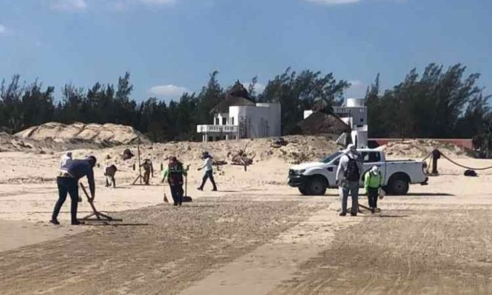 Inician trabajos de limpieza en la Playa de Miramar para la temporada de Semana Santa